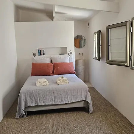La Petite Cour D'uzes Centre * Uzès